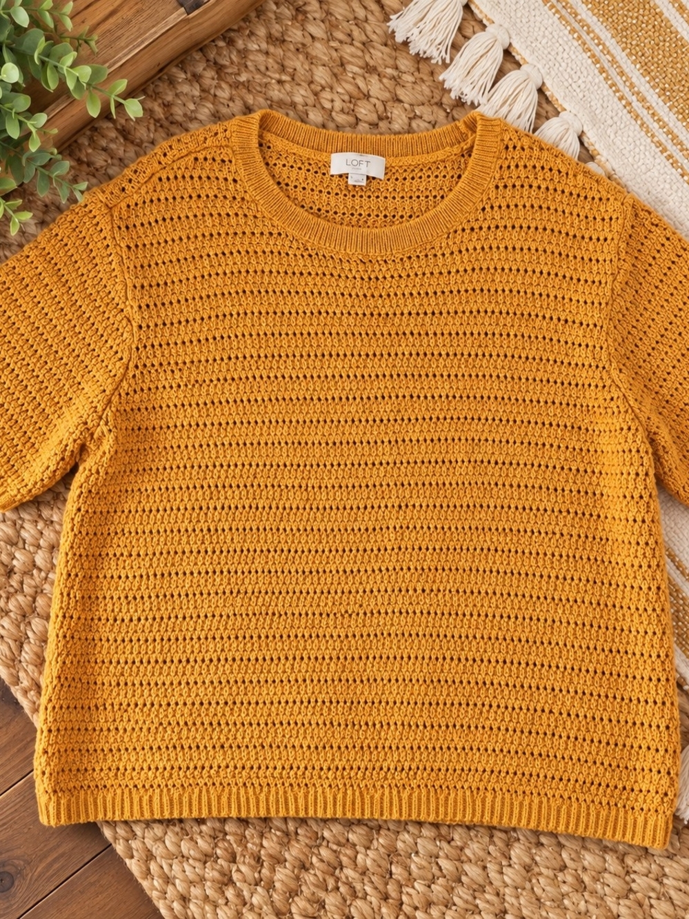 LOFT Mustard Open Weave Crochet Short-Sleeve Crew Sweater Sz Large Cotton Blend